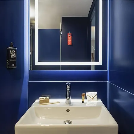 Ibis Gare Montparnasse Catalogne Hotel